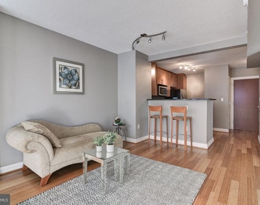 915 E Street Nw - Photo Thumbnail 27