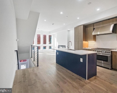 2228 13th Street Nw - Photo Thumbnail 2