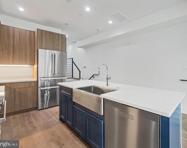 2228 13th Street Nw - Photo Thumbnail 9