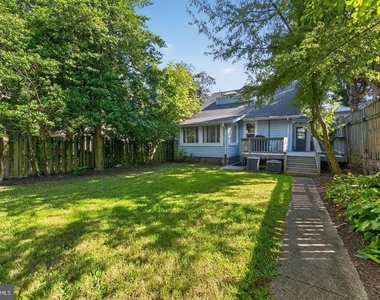 4423 P Street Nw - Photo Thumbnail 12