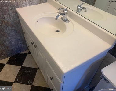 1250 Columbia Road Nw - Photo Thumbnail 7