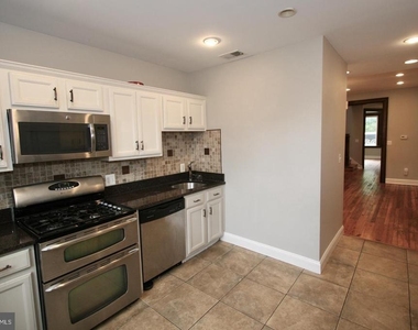 3209 Nw 11th Street Nw - Photo Thumbnail 3