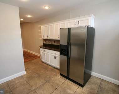 3209 Nw 11th Street Nw - Photo Thumbnail 4