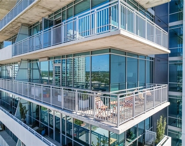 222 West Ave - Photo Thumbnail 37