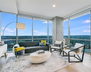 222 West Ave - Photo Thumbnail 9