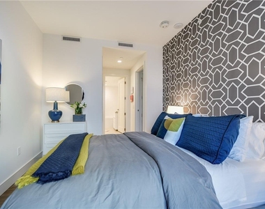 222 West Ave - Photo Thumbnail 13