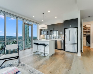 222 West Ave - Photo Thumbnail 10
