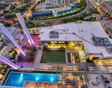222 West Ave - Photo Thumbnail 24