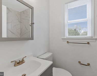 19 Atlantic Street Se - Photo Thumbnail 13