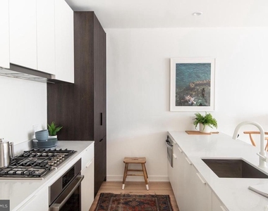 1923 9th Street Nw - Photo Thumbnail 4