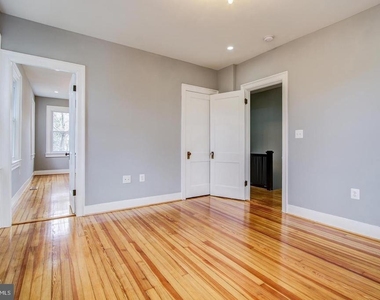 4008 12th Street Ne - Photo Thumbnail 21