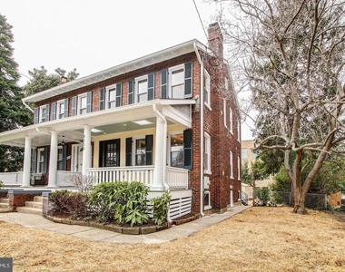 4008 12th Street Ne - Photo Thumbnail 1