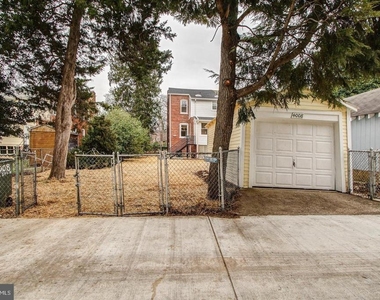 4008 12th Street Ne - Photo Thumbnail 35