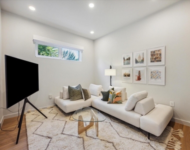4004 Banister Ln - Photo Thumbnail 7