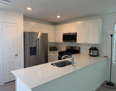 134 Meuse Ln - Photo Thumbnail 2