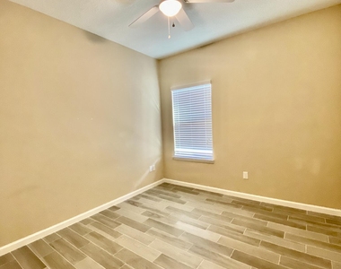 1337 Tripper Drive - Photo Thumbnail 11