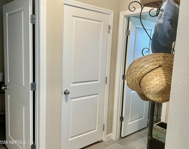 2153 Major Oak Street - Photo Thumbnail 6