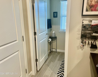 2153 Major Oak Street - Photo Thumbnail 4