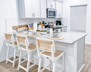 67 Pamplona Drive - Photo Thumbnail 6