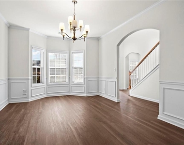 221 Cutbank Court Sw - Photo Thumbnail 2