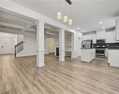 2038 Brightleaf Way - Photo Thumbnail 5