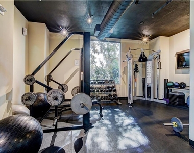 3324 Peachtree Road Ne - Photo Thumbnail 32