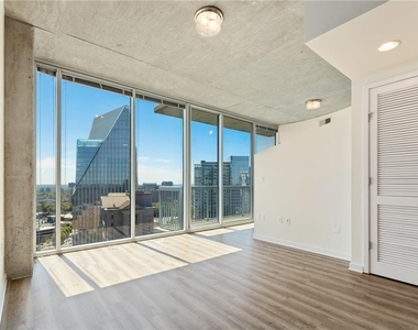 3324 Peachtree Road Ne - Photo Thumbnail 3