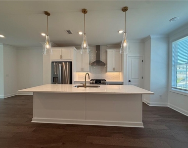 5410 Howington Court - Photo Thumbnail 2