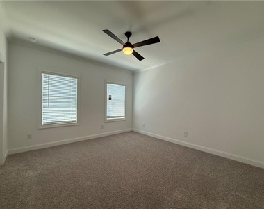 5410 Howington Court - Photo Thumbnail 7