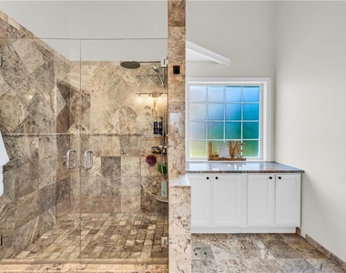 1525 Keystone Drive - Photo Thumbnail 26