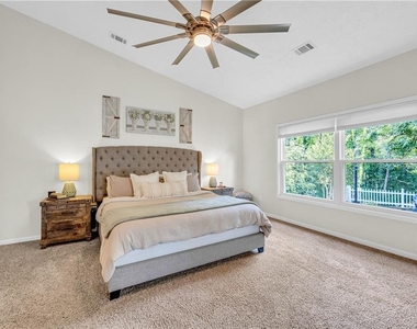 1525 Keystone Drive - Photo Thumbnail 24