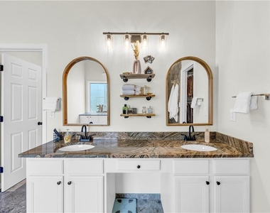 1525 Keystone Drive - Photo Thumbnail 31