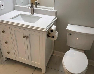 1280 W Peachtree Street Nw - Photo Thumbnail 14