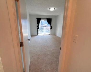 1280 W Peachtree Street Nw - Photo Thumbnail 10