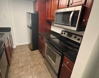 1280 W Peachtree Street Nw - Photo Thumbnail 11