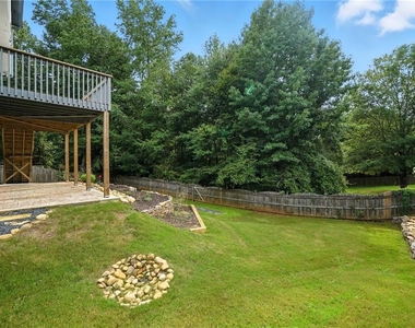 6030 Ellington Cove - Photo Thumbnail 32