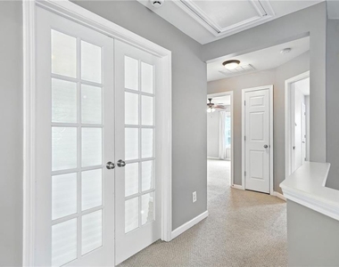 6030 Ellington Cove - Photo Thumbnail 11