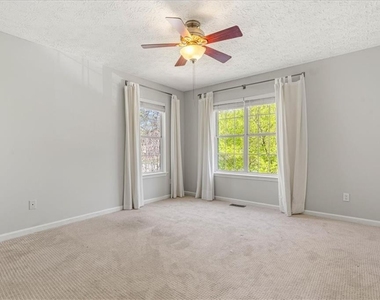 11190 Abbotts Station Drive - Photo Thumbnail 12