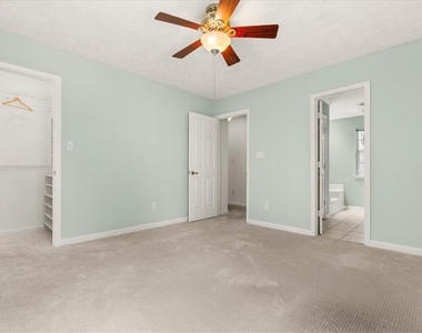 11190 Abbotts Station Drive - Photo Thumbnail 15