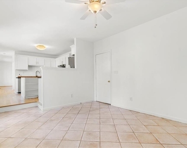 11190 Abbotts Station Drive - Photo Thumbnail 10
