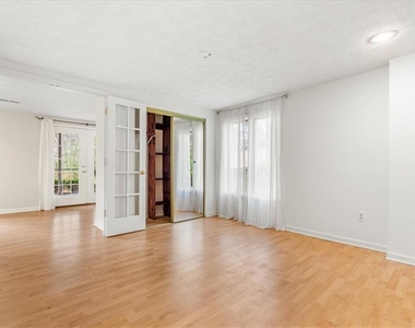 11190 Abbotts Station Drive - Photo Thumbnail 19