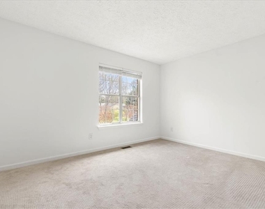 11190 Abbotts Station Drive - Photo Thumbnail 18