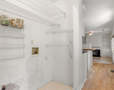 11190 Abbotts Station Drive - Photo Thumbnail 11