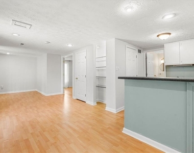11190 Abbotts Station Drive - Photo Thumbnail 25
