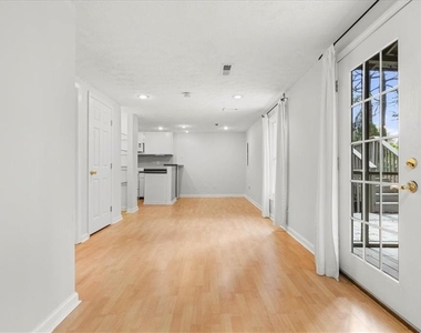 11190 Abbotts Station Drive - Photo Thumbnail 21