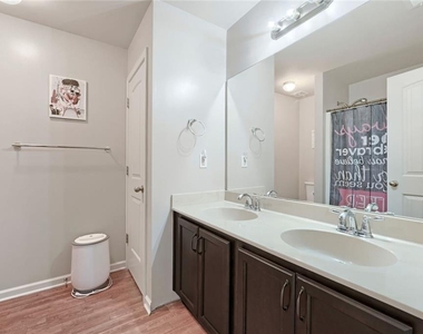 5830 Rex Ridge Parkway - Photo Thumbnail 24