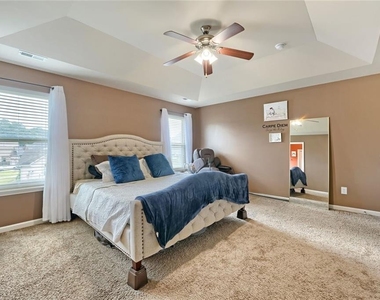 5830 Rex Ridge Parkway - Photo Thumbnail 15