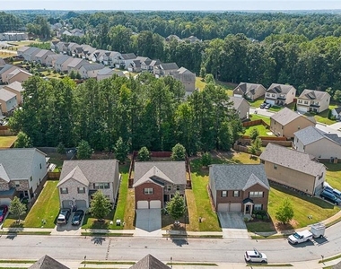 462 Fredrick Drive - Photo Thumbnail 32