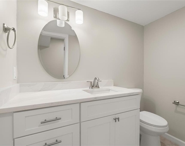 495 Larchmont Circle Nw - Photo Thumbnail 27