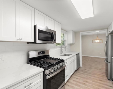495 Larchmont Circle Nw - Photo Thumbnail 36